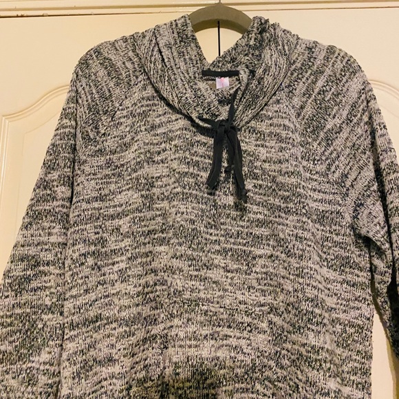 Mesh Top - Picture 3 of 3